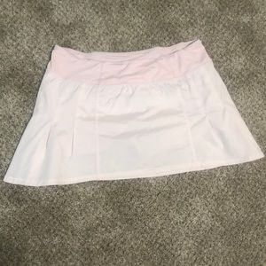 BARELY WORN LULULEMON BLUSH PINK SKORT
